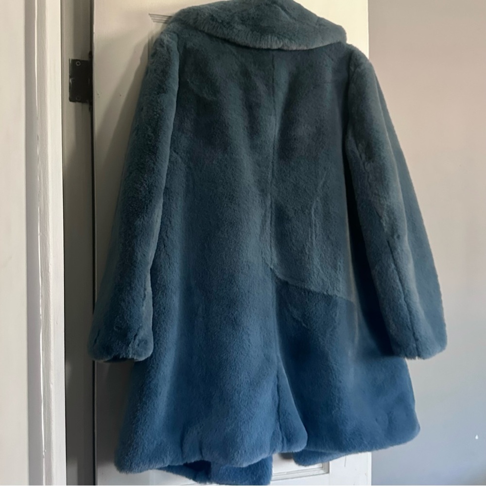 NWT JCrew Faux-Fur Coat - Picture 7 of 7